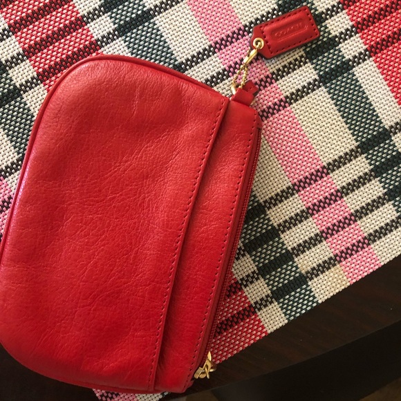 Coach Handbags - SOLD🌲🎁COACH.Gorgeous wine red coach wristlet.